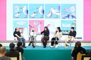 Charla 'El viaje por el papel: las primeras historias' con Mia Oberländer, Natalia Velarde, Conchi Trudier y Antonio J. Jiménez durante la FCMadrid26. Matadero Madrid. © Gustavo Valiente